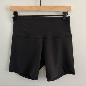 Lululemon Align Short 6” Black Size 8